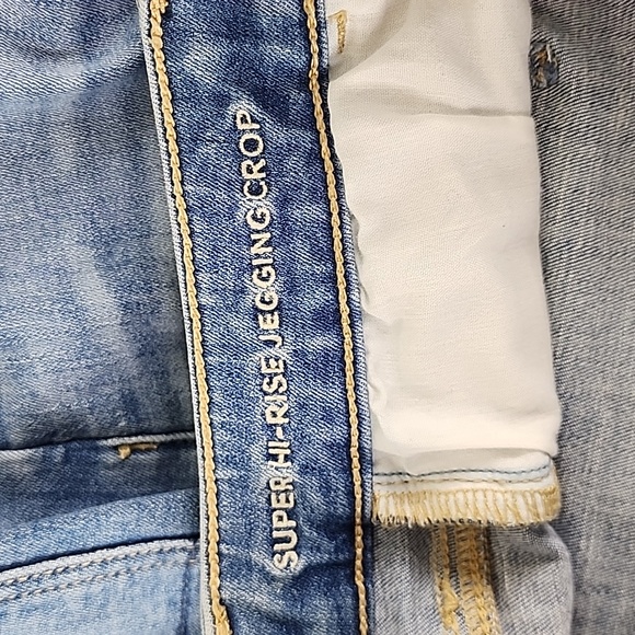 American Eagle Next Level Stretch super hi-rise jegging crop jeans Size 6 Long - Picture 7 of 10